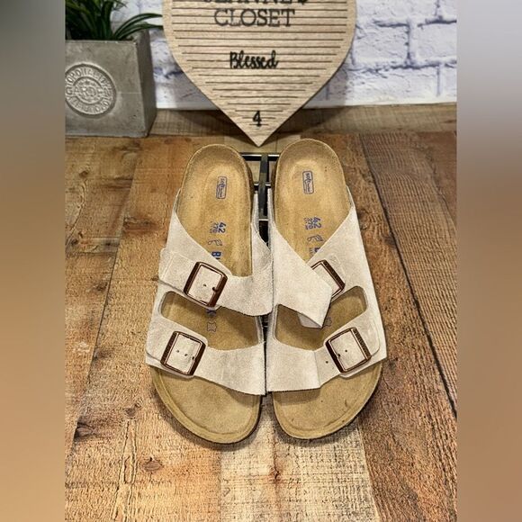 Birkenstock Arizona Soft Footbed Taupe Suede Leather Casual Unisex's Sandals - Picture 1 of 10
